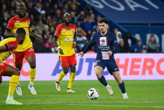 Quatro portugueses em destaque na equipa da semana