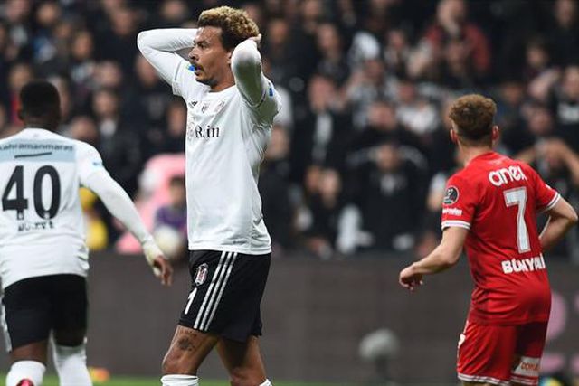 Dele Alli responde ao treinador