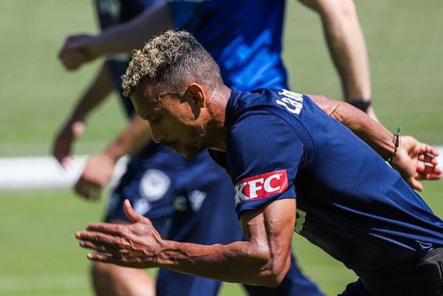 Nani esteve na bancada de Alvalade