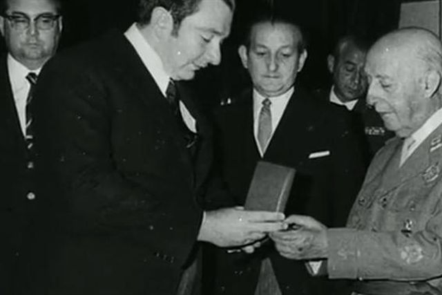 Relação de Barcelona e Real Madrid com a ditadura de Franco reabre feridas