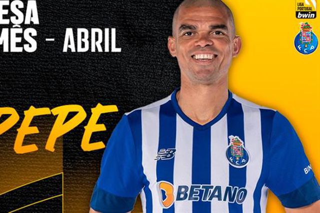 Pepe é o Defesa do Mês de abril