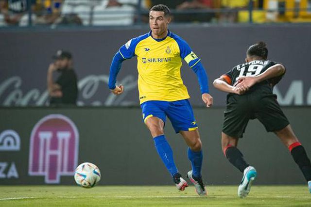 «Não podemos contratar Ronaldo ou Neymar»