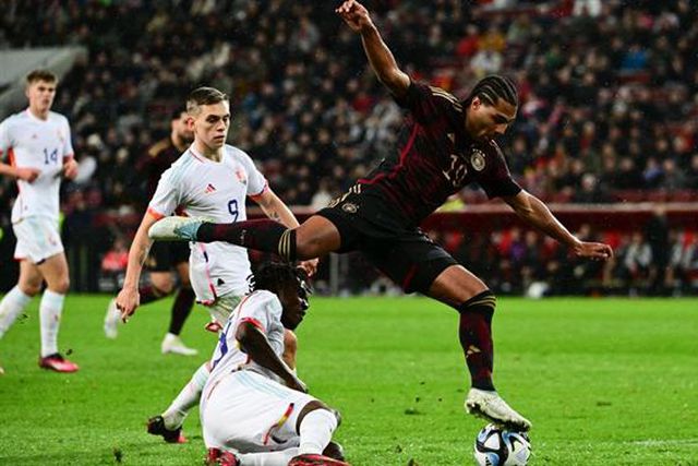 Que jogada genial de Gnabry! (vídeo)