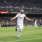 Real Madrid humilha Barcelona em Camp Nou (com 'hat trick' de Benzema) e está na final