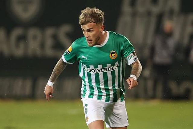 Guga já não deve fugir, mas pode chegar outro jogador do Rio Ave