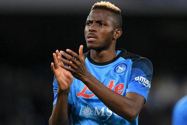 «Man. United precisa de Osimhen e não de Kane»