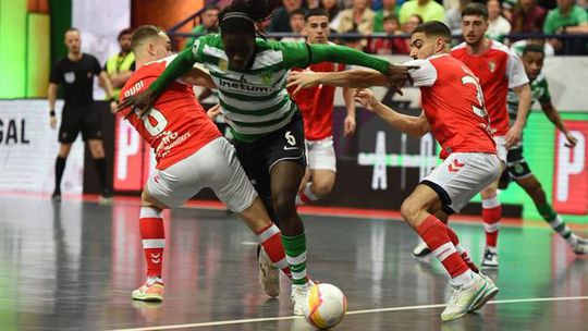 Sporting afasta SC Braga nos penáltis e está nas 'meias' da Taça de Portugal