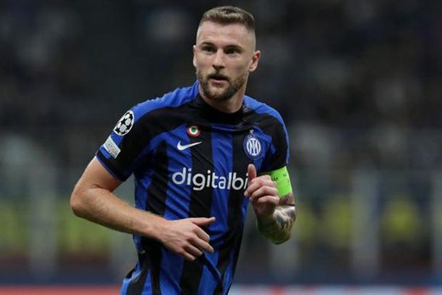 Skriniar dispensado da seleção e sem data para voltar a três semanas de defrontar o Benfica