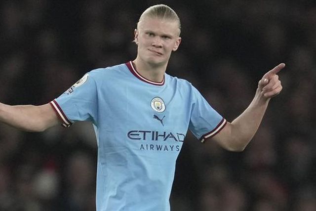 Haaland foi o terceiro a marcar cinco golos num jogo: lembra-se dos outros dois?