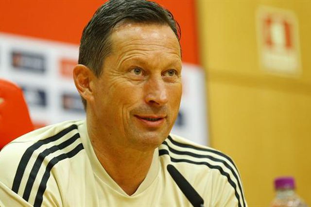 Se vencer o clássico o título já não foge? Schmidt diz o que sente