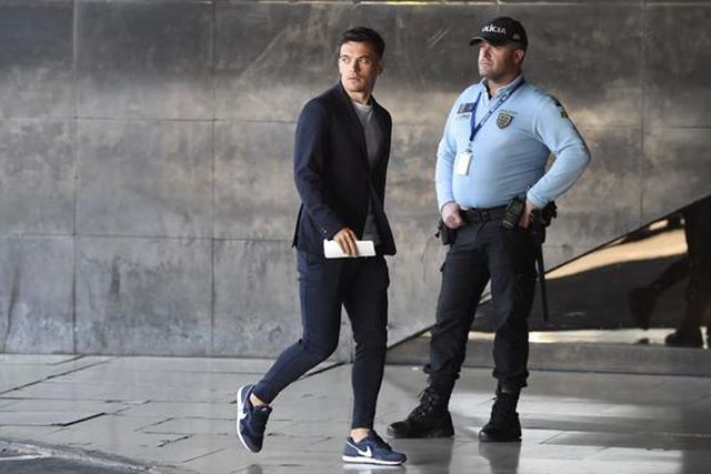 Confirma-se ausência de Bellerín: os convocados de Amorim para Londres