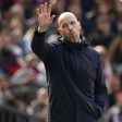 Ten Hag quer cortar metade do plantel
