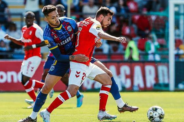 Arsenal minhoto venceu com dificuldade em Chaves