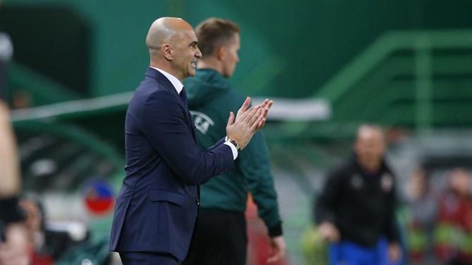 Roberto Martínez deixa elogios à estreia de Gonçalo Inácio