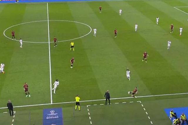 O porquê de o VAR não ter anulado o golo a De Bruyne