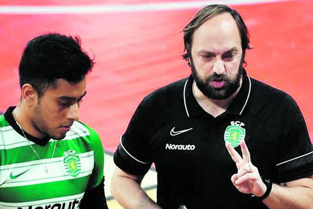 Ainda a polémica nos Açores: «Não tínhamos autorização clínica para jogar»