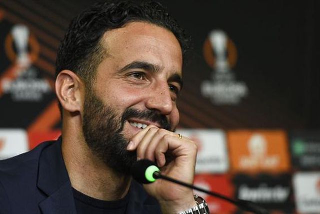 «Schmidt era considerado o novo Eriksson e ontem já era mau»