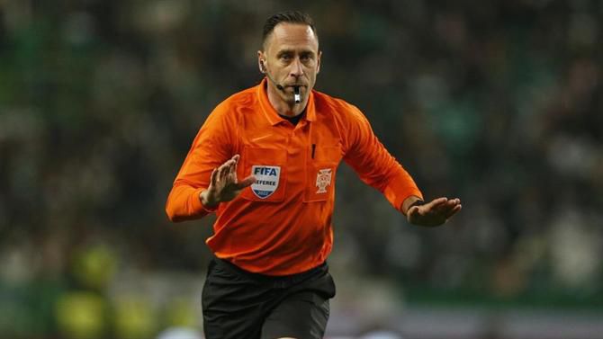 Artur Soares Dias lidera equipa de arbitragem portuguesa em Budapeste