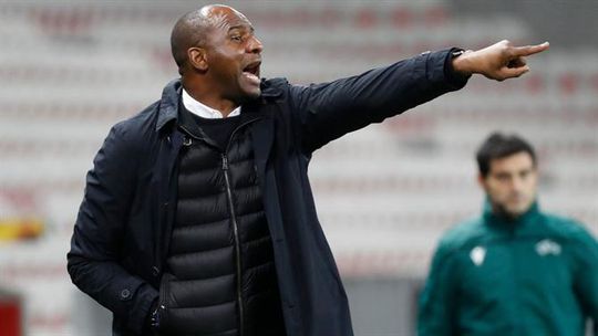 Patrick Vieira afastado do comando da equipa após 12 jogos sem ganhar