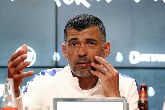 «Postura no banco é sempre a mesma, seja num jogo a feijões ou para a Champions»