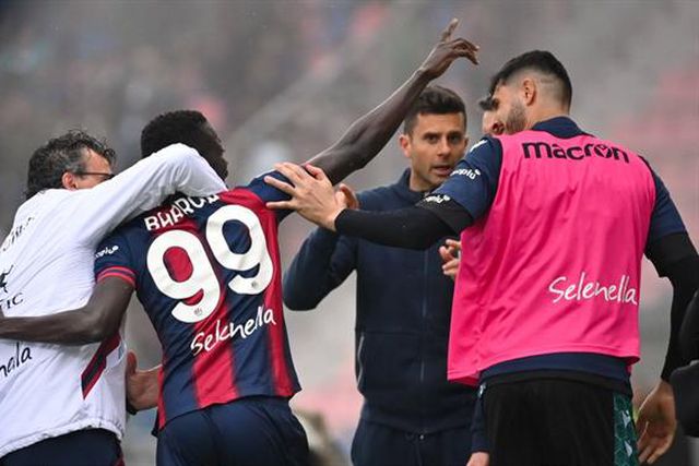 Udinese de Beto sofre derrota em Bolonha e perde lugar