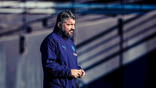 Gattuso perto do Olympiakos