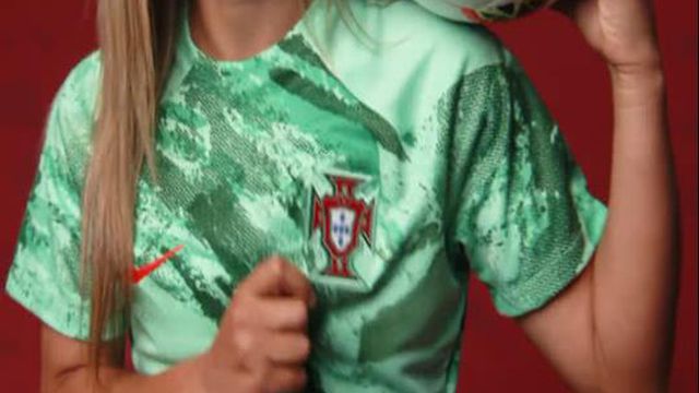 Pela primeira vez Seleção feminina tem equipamento próprio