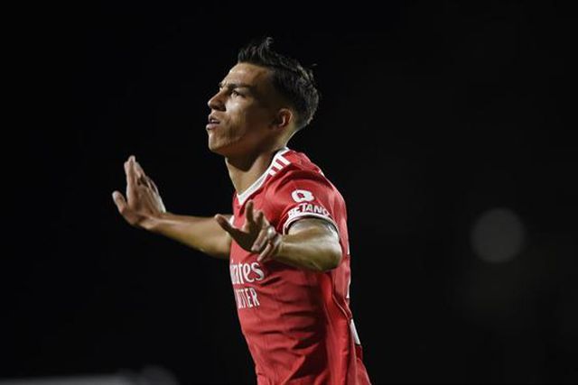 Musa ameaça Ramos com seca de golos