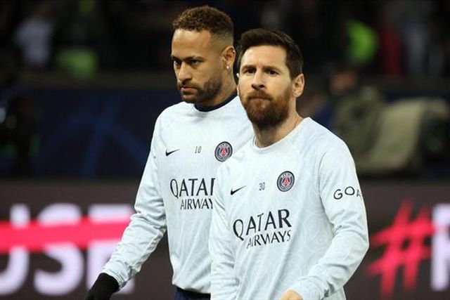PSG em ‘estado de sítio’: Depois dos insultos a Messi, adeptos foram para a porta de casa de Neymar (vídeo)