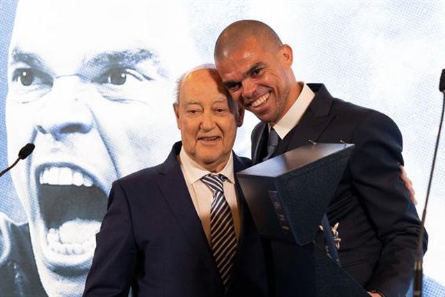 Pepe deixa agradecimentos, em especial ao presidente que o deixa «sem palavras»