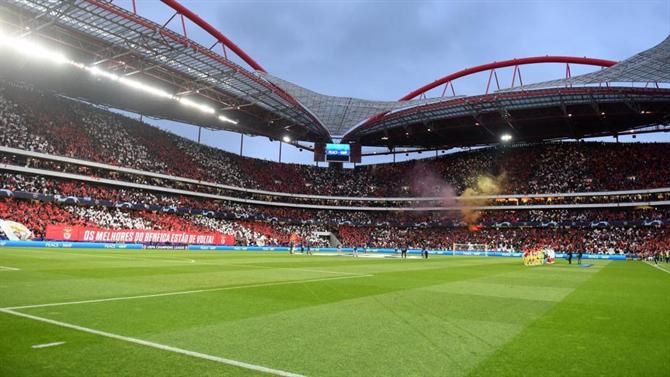 Ingleses avançam que final desta época pode vir a ser jogada no Estádio da Luz