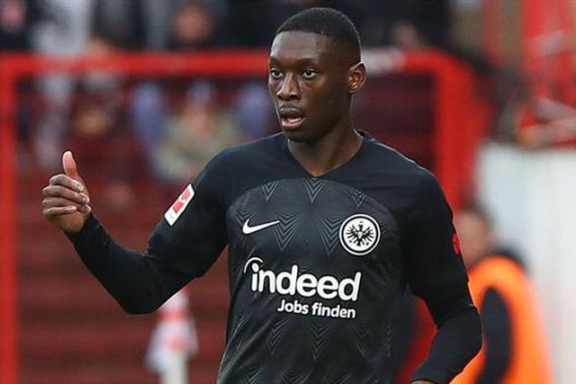 Kolo Muani abre a porta ao Man. United: «Sempre sonhei jogar em grandes clubes»