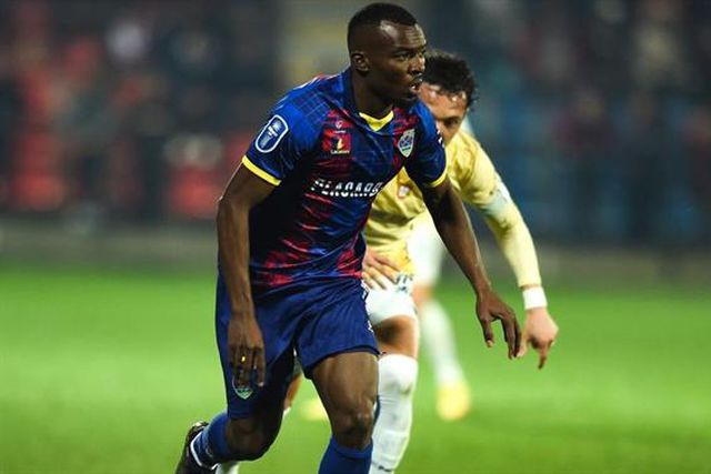 Moçambique leva Bruno Langa