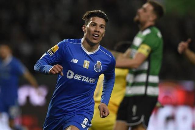 Flamengo faz ponto de situação sobre Uribe