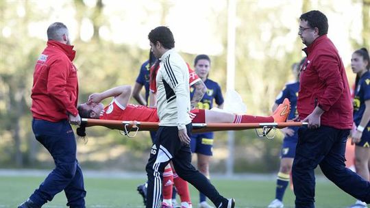 Benfica anuncia lesão grave