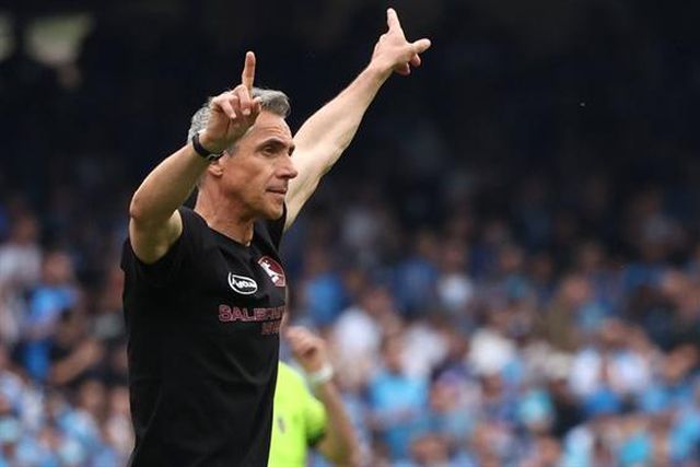 Acima de Paulo Sousa só o Manchester City