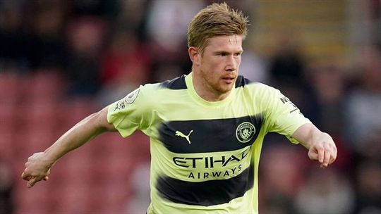 Guardiola preocupado com De Bruyne