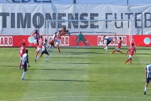 Portimonense pediu penálti por mão de Morato, Soares Dias nada assinalou (vídeo)