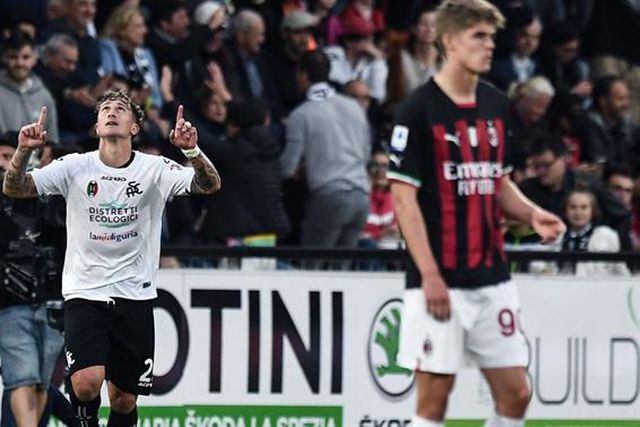 Milan, sem Rafael Leão, derrotado por equipa que luta para não descer