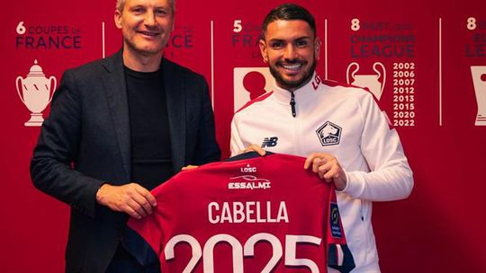 Oficial: Rémy Cabella até 2025