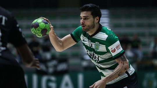 Sporting mantém invencibilidade no campeonato