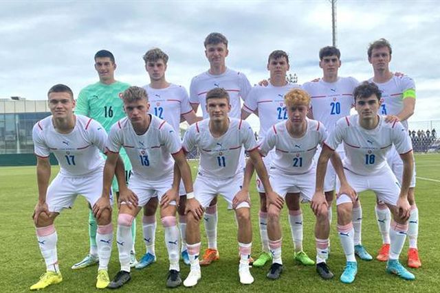 Do grupo de Portugal: Rep. Checa vence Croácia na Ronda de Elite