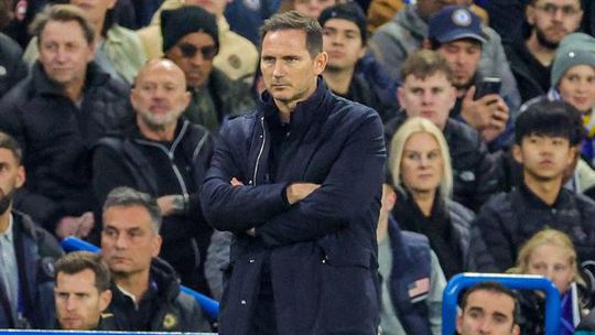 Para corar de vergonha: O impressionante (e desastroso) registo de Lampard