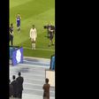 O gesto obsceno de Ronaldo para os adeptos rivais que cantavam por Messi