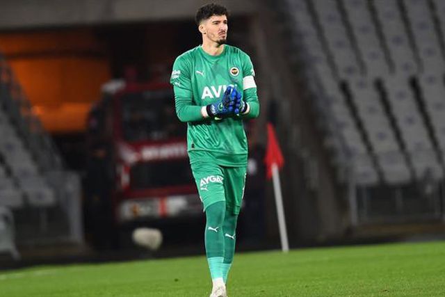 Má notícia para Jorge Jesus: capitão de equipa não joga mais esta época