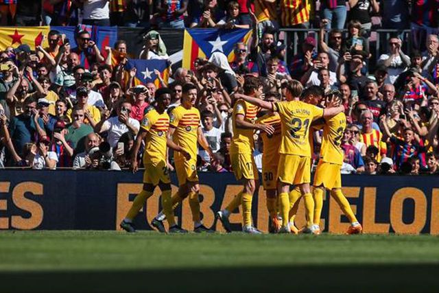 Barcelona vence e Atlético Madrid volta a perder após três meses (veja o golo)