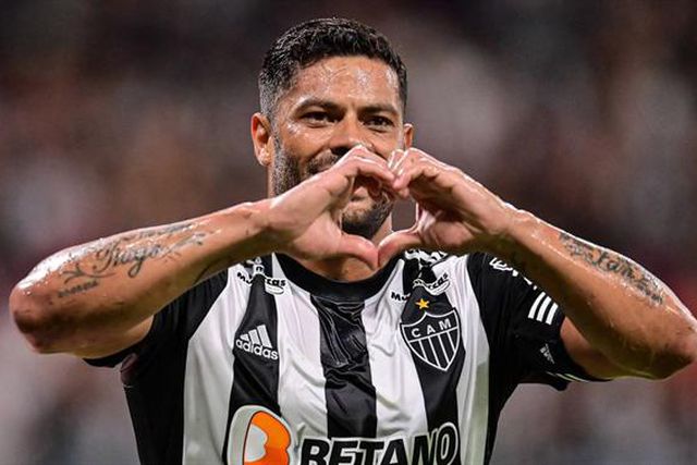 Hulk e o futuro: «Mais três ou quatro anos...»