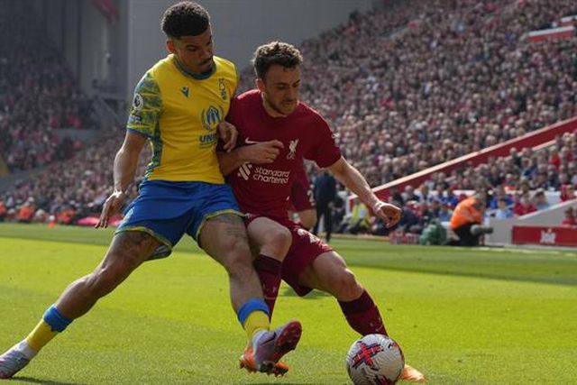 Diogo Jota marca pelo segundo jogo consecutivo (vídeo)