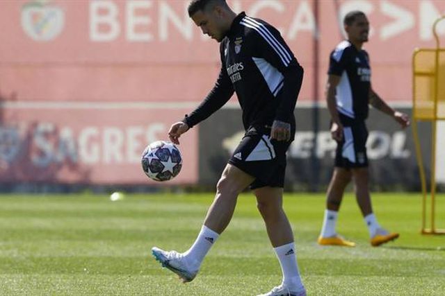 Guedes voltou, Ristic ainda não foi visto