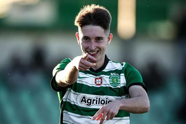 Sporting vence Feirense e iguala Benfica na liderança